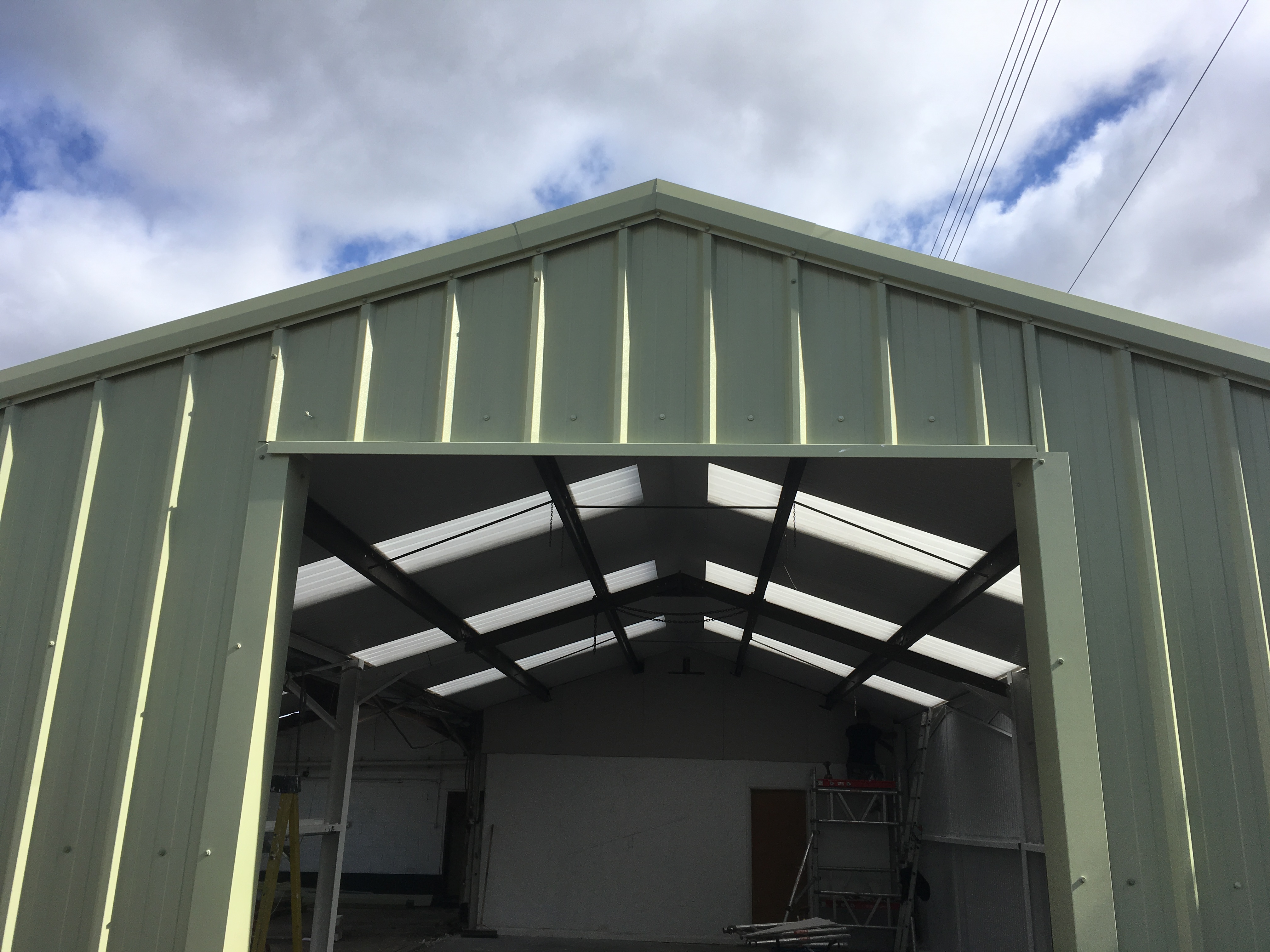 Seamless gutter installation